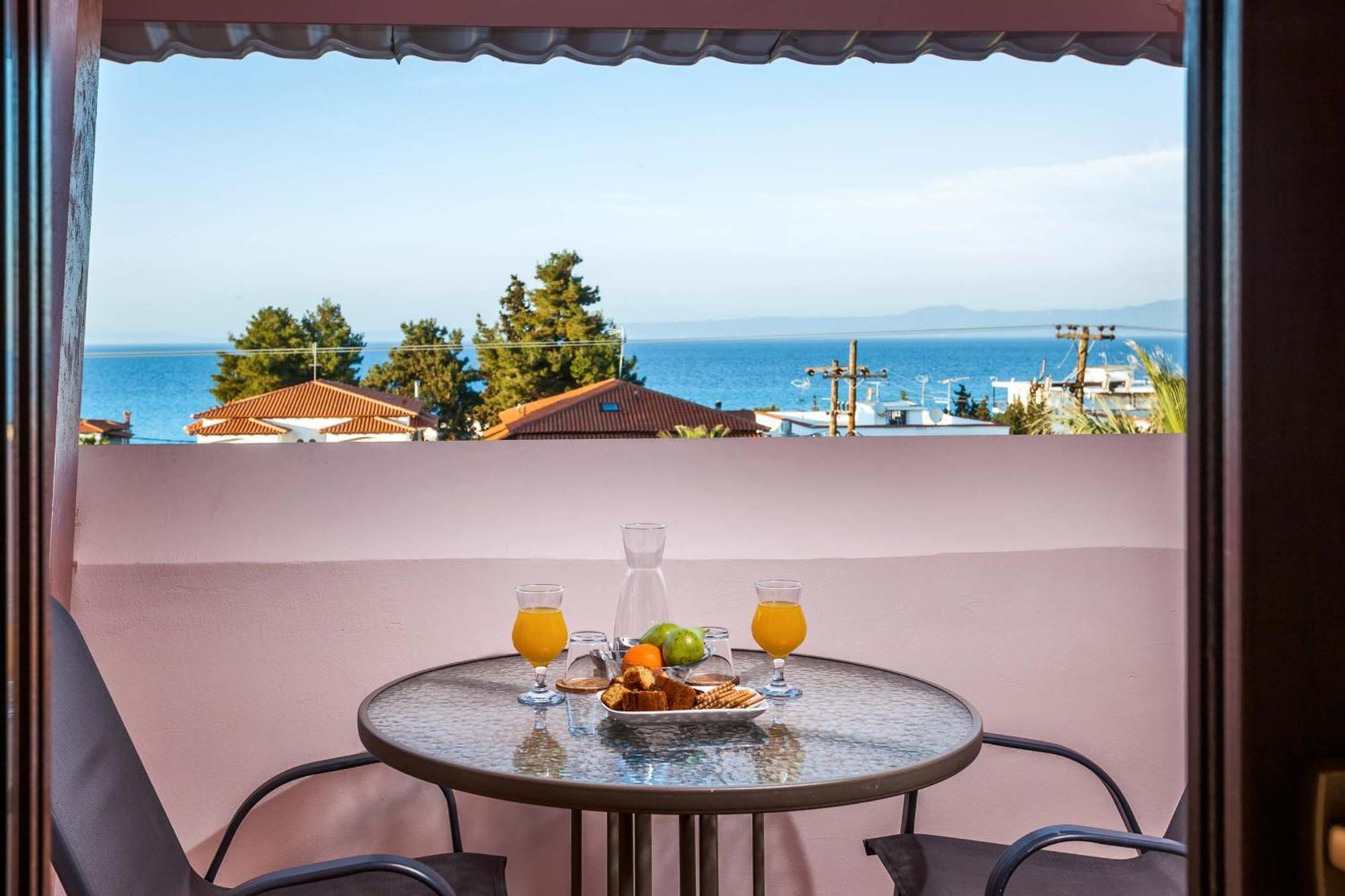 Anna Maria Paradise Pefkochori Extérieur photo